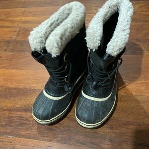 Sorel waterproof snow boots